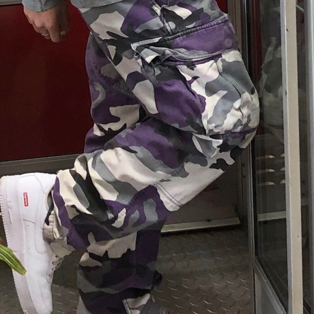 Supreme purple camo pants